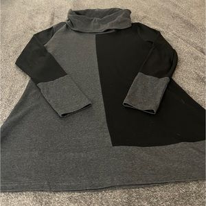 Grey and Black Color Blocked Shirt Dress with Oversized Cawl